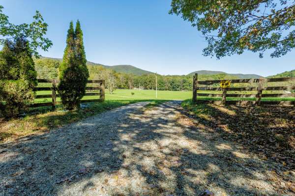 0 HAYMAKERTOWN RD, Troutville, VA 24175