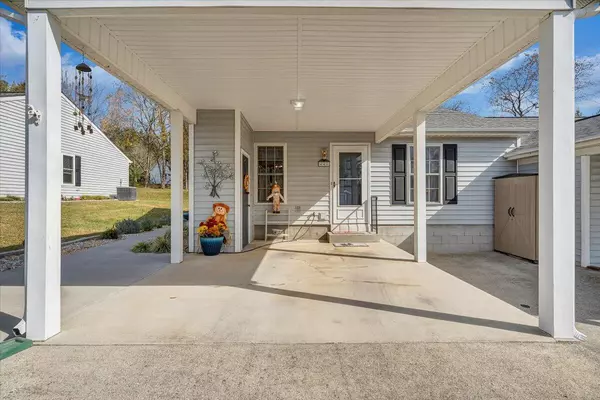 Cloverdale, VA 24077,441 Tinkerview DR