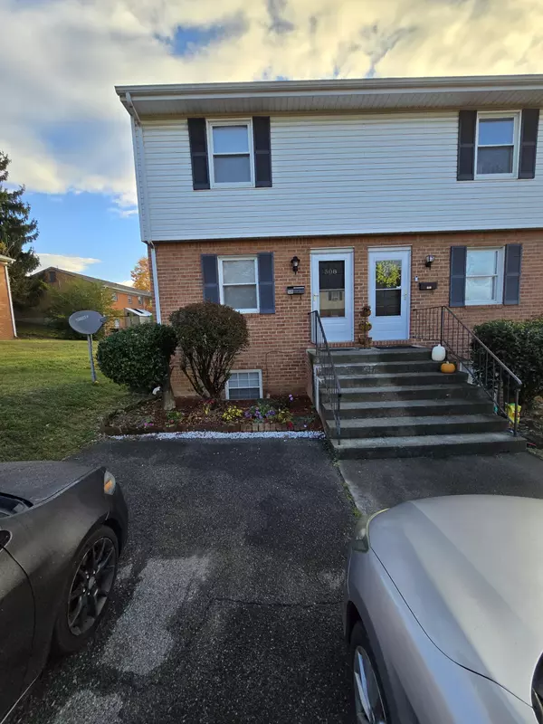 508 4th ST, Vinton, VA 24179