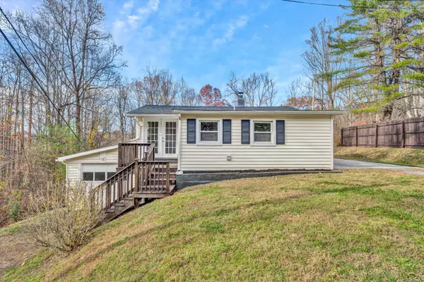 2810 SHA AL RD, Roanoke, VA 24014