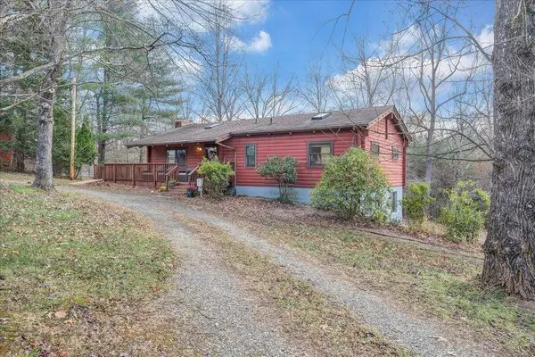 Moneta, VA 24121,501 Spinnaker WAY