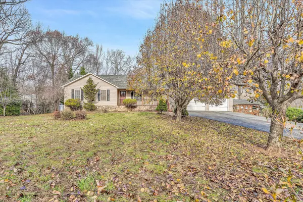 Moneta, VA 24121,1068 Colony CT