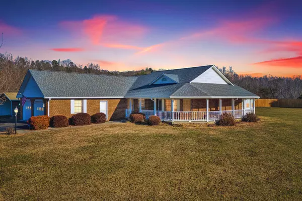 1239 Shorevue CIR, Hardy, VA 24101