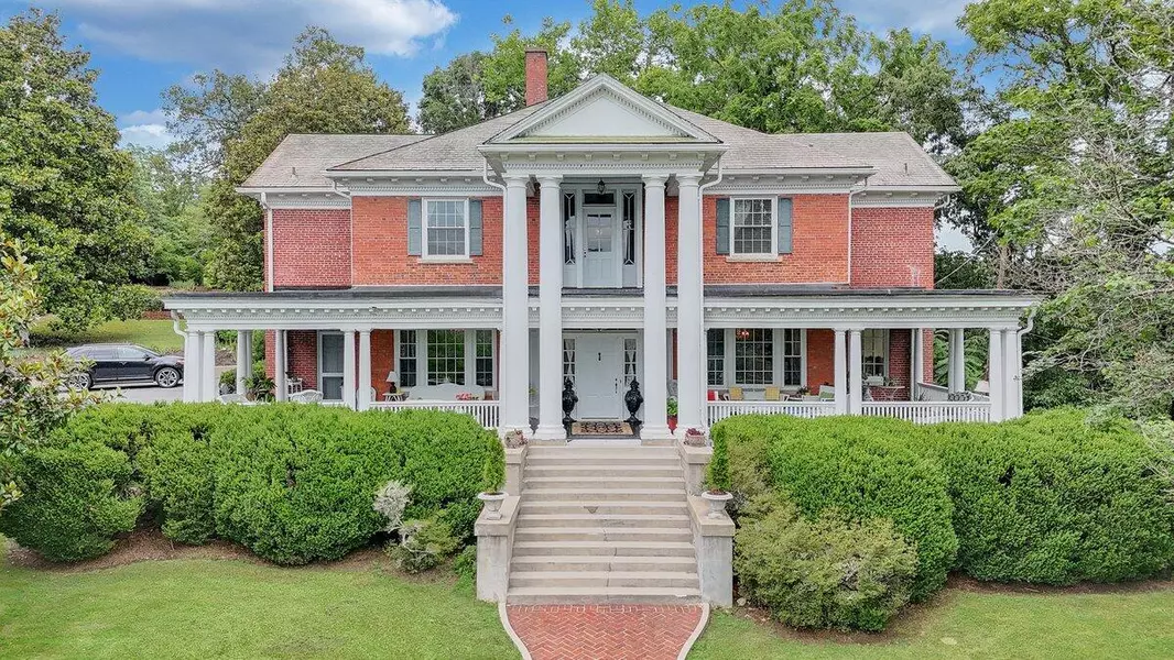 1100 McCormick BLVD, Clifton Forge, VA 24422