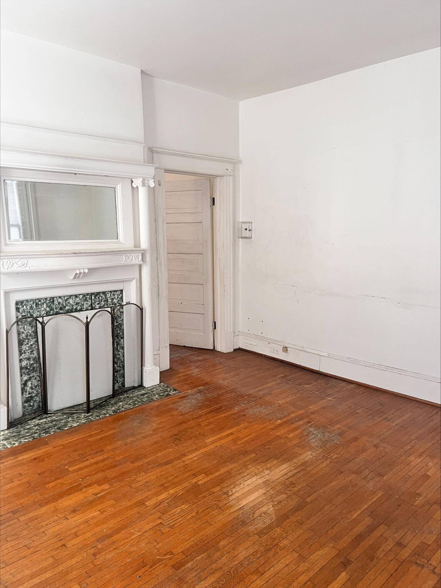 Roanoke, VA 24016,324 Mountain AVE
