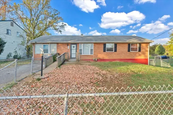 3721 Long Meadow AVE, Roanoke, VA 24017