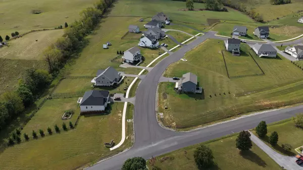 Dublin, VA 24084,5279 Country Meadow DR