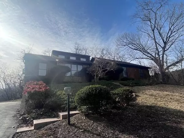 3635 PREAKNESS CT, Roanoke, VA 24012