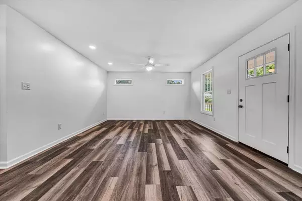 Roanoke, VA 24017,3908 Kentucky AVE