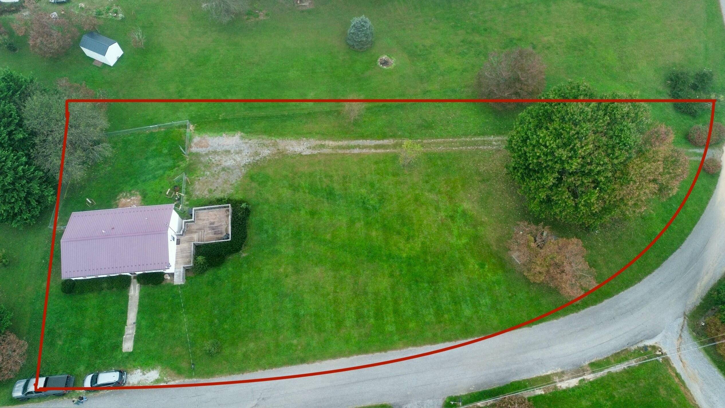 Max Meadows, VA 24360,249 Fox Fire RD