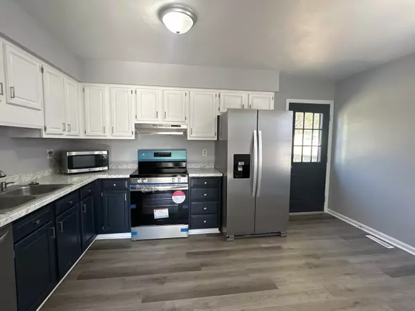 Roanoke, VA 24019,909 Samantha CIR