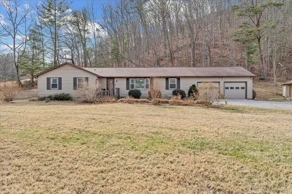 320 Craig Creek Estates DR, New Castle, VA 24127