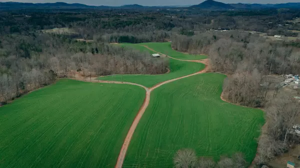 Rocky Mount, VA 24151,1535 Scuffling Hill RD