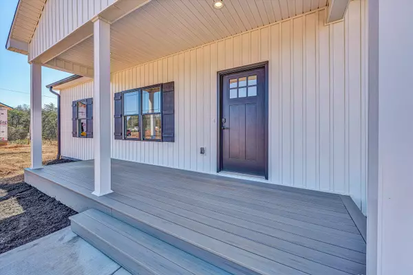 Moneta, VA 24121,6478 Scruggs RD