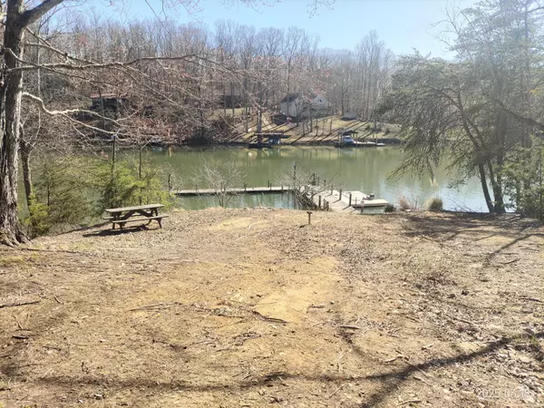 Moneta, VA 24121,101 Whisperridge CT