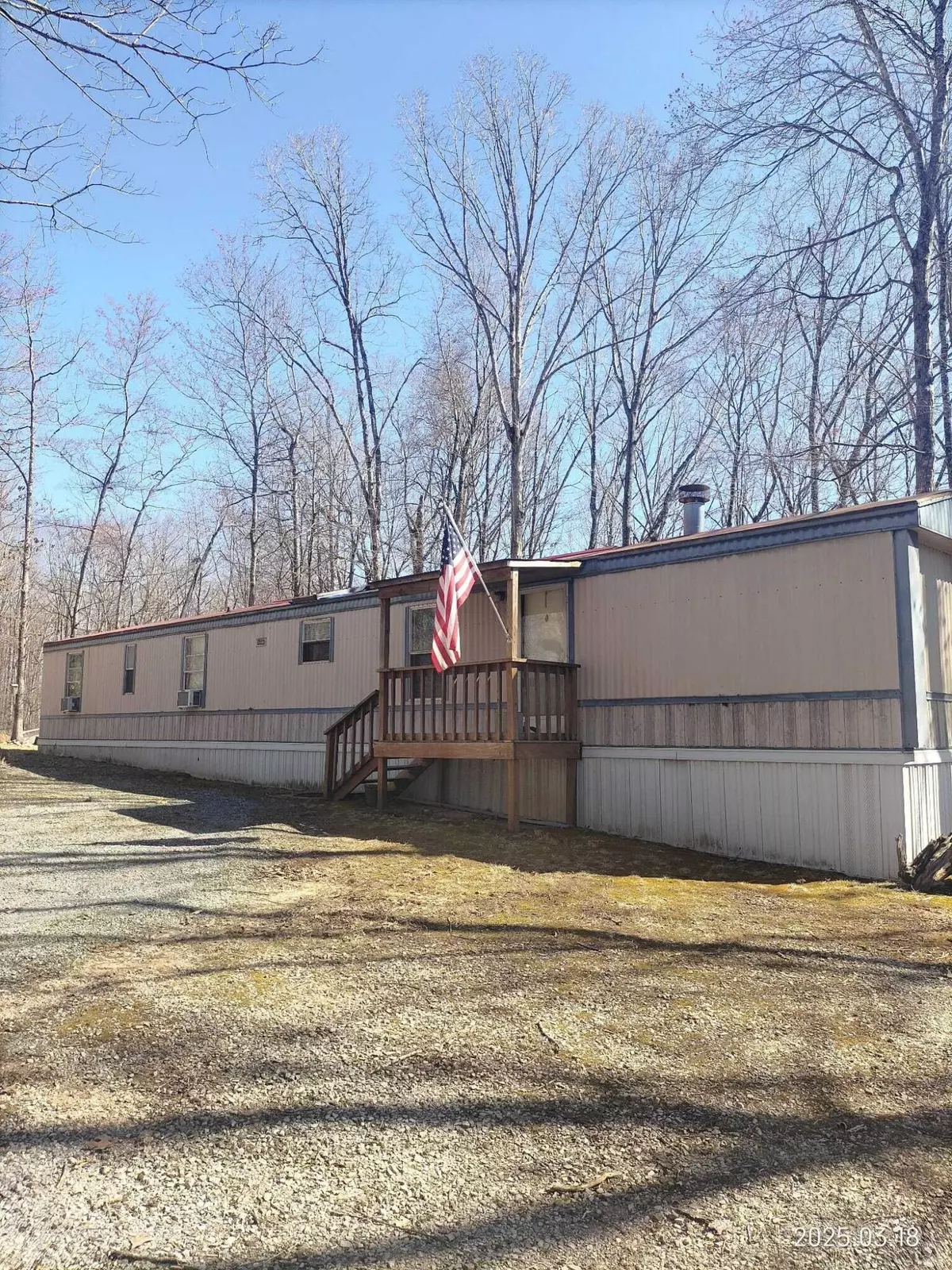 Moneta, VA 24121,101 Whisperridge CT