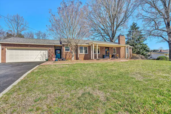 Rocky Mount, VA 24151,90 OLD FURNACE RD