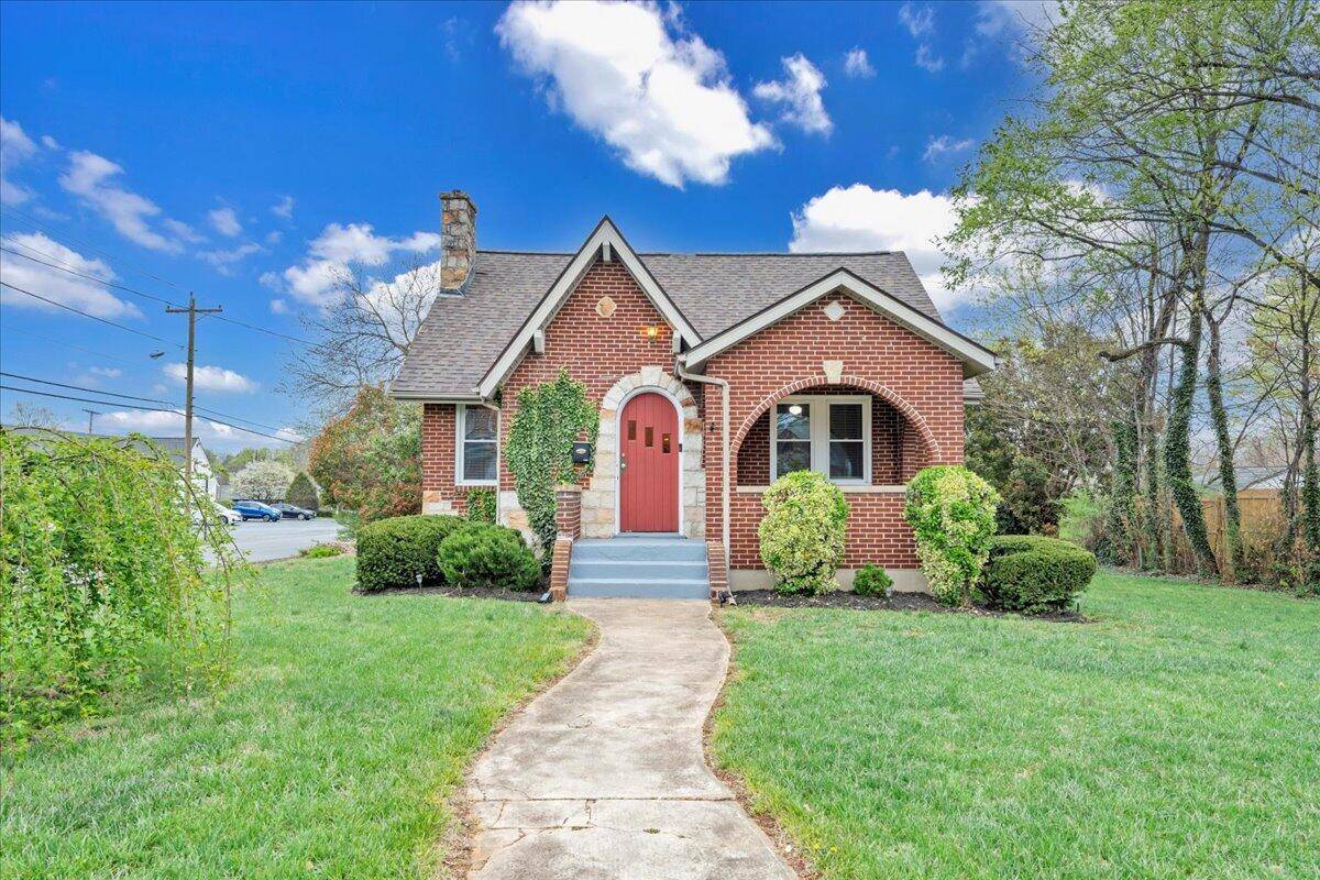 4341 Delray ST, Roanoke, VA 24012