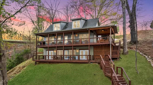 Union Hall, VA 24176,450 Coves RD