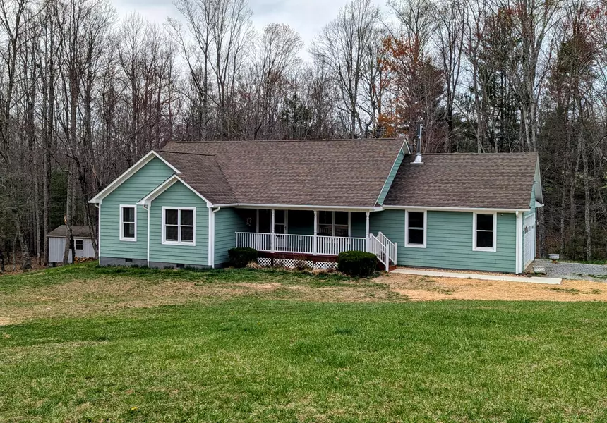 284 Dye DR, Pilot, VA 24138