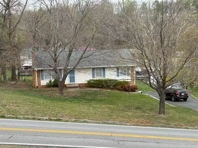 Blue Ridge, VA 24064,178 Mountain Pass RD