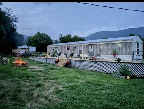 Montvale, VA 24122,1333 Falling Leaf LN