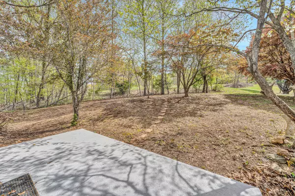 Union Hall, VA 24176,376 Limerick LN