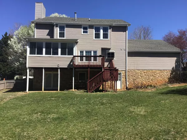 Roanoke, VA 24012,5306 Huntridge RD