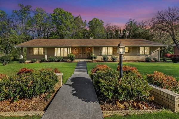 5241 North Spring DR, Roanoke, VA 24019