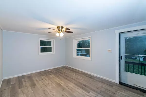 Boones Mill, VA 24065,233 MASONS KNOB RD