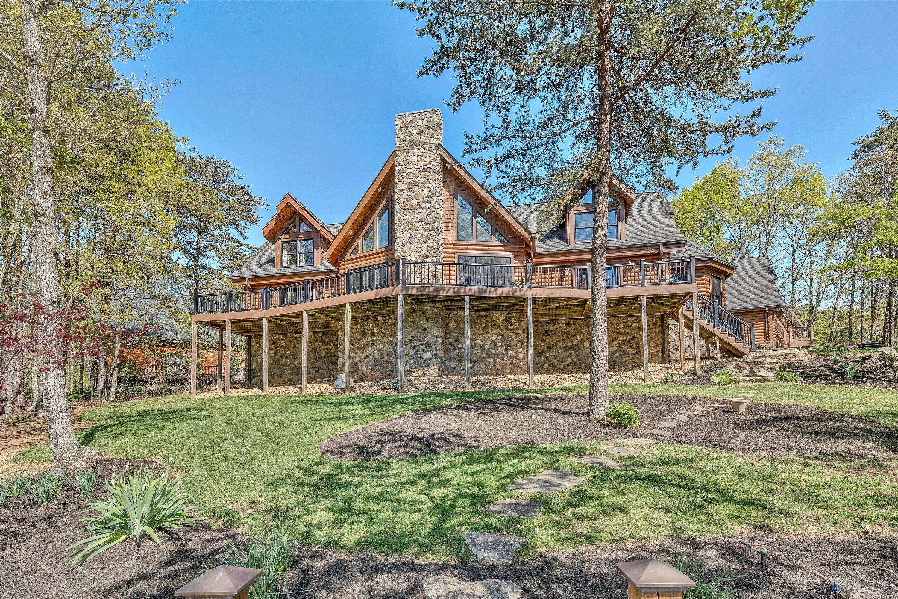755 Garrison Ridge, Pittsville, VA 24139