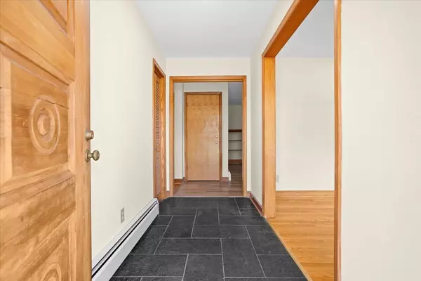 Roanoke, VA 24019,830 Dexter RD