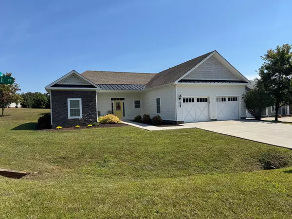 Huddleston, VA 24104,1119 Park Hall RD