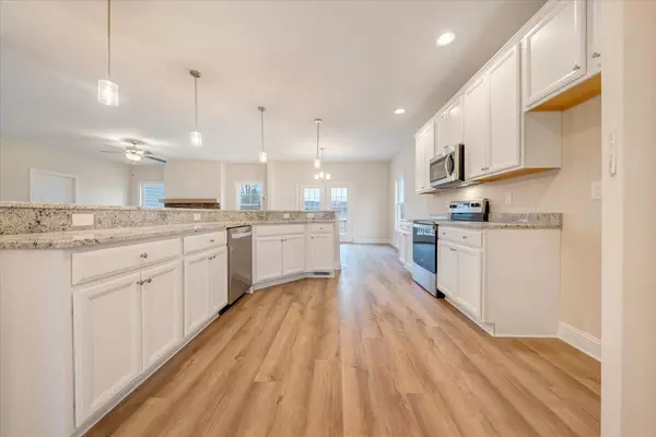 Roanoke, VA 24018,7014 Parkway View TRL