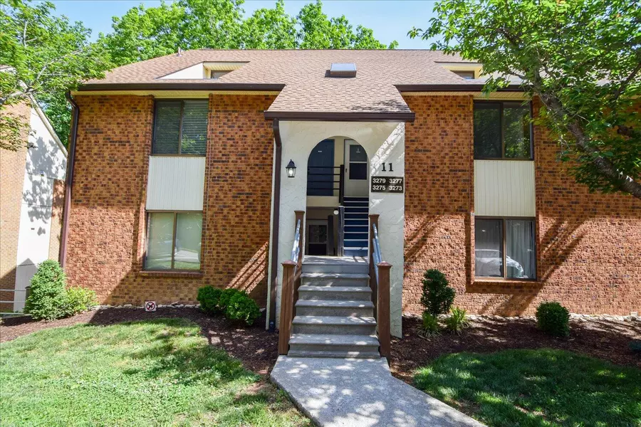 3279 Forest Ridge RD, Roanoke, VA 24018