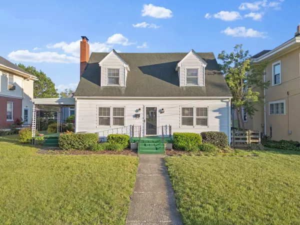 306 E 2nd ST, Salem, VA 24153