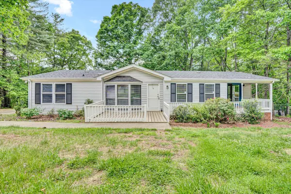 Rocky Mount, VA 24151,705 GLEN DR