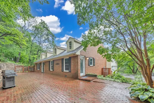 Roanoke, VA 24018,5916 Blackhorse LN