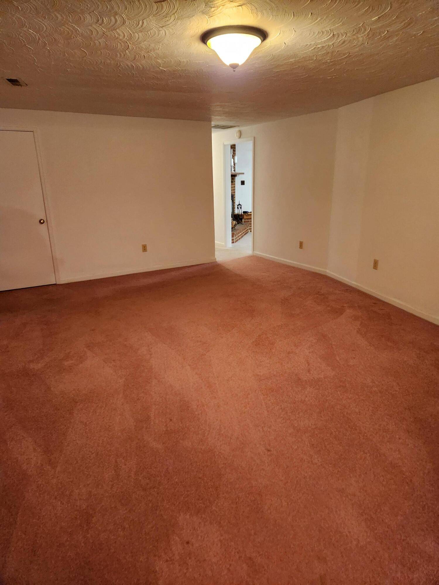 Vinton, VA 24179,215 Overlook RD
