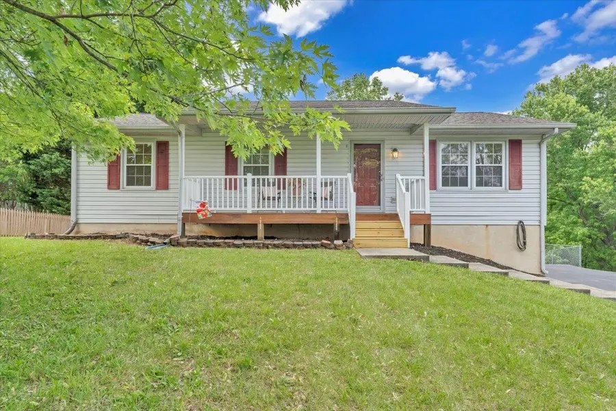 112 North Rome DR, Roanoke, VA 24019