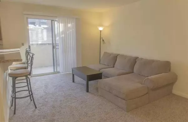 Blacksburg, VA 24060,830 Claytor Square