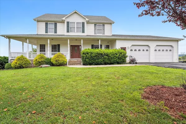 Moneta, VA 24121,1064 Savanna Hills DR