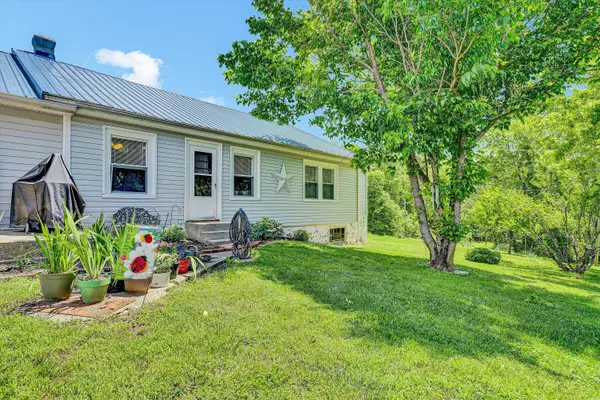 Fincastle, VA 24090,723 White Church RD