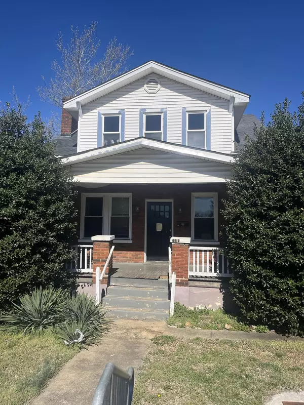 2816 10th ST, Roanoke, VA 24012