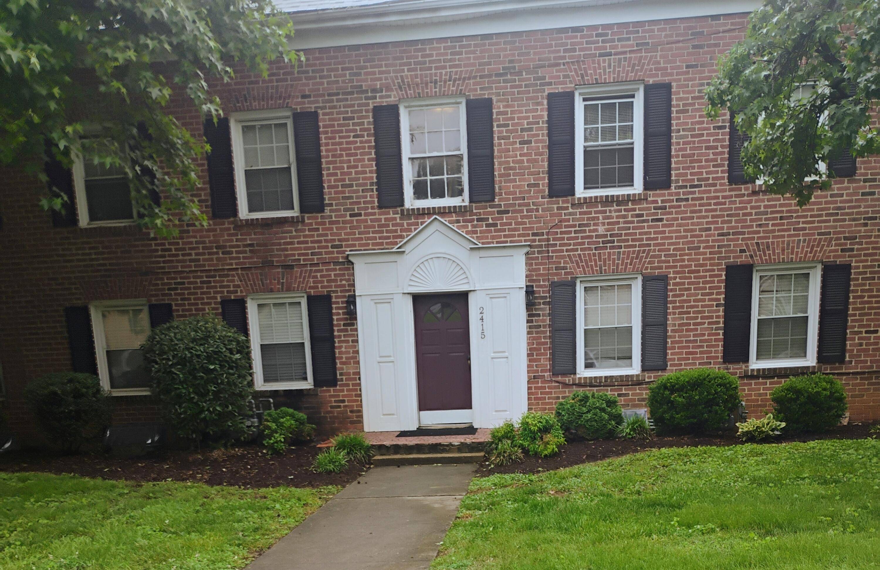 2415 Longview AVE #1, Roanoke, VA 24014