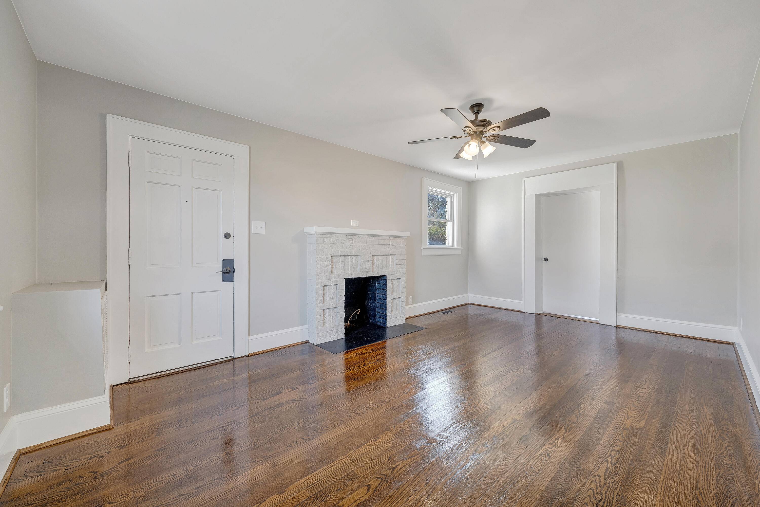 Roanoke, VA 24017,1543 Aspen ST
