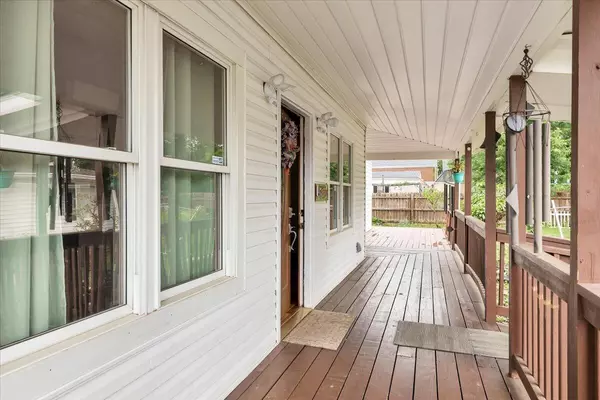 Roanoke, VA 24012,1007 Hershberger RD #& 1005