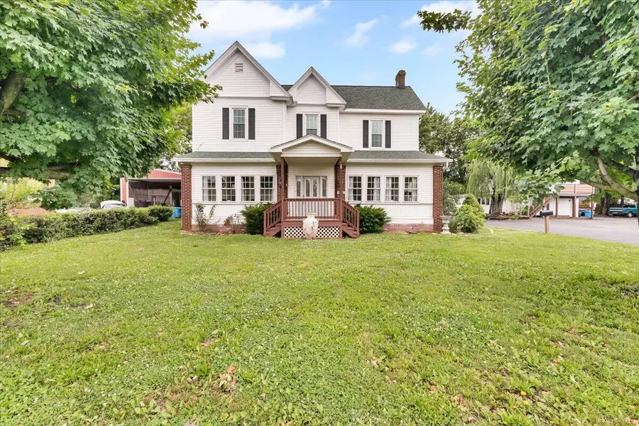 1007 Hershberger RD #& 1005, Roanoke, VA 24012