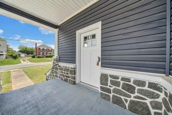 Lynchburg, VA 24501,3311 Memorial AVE