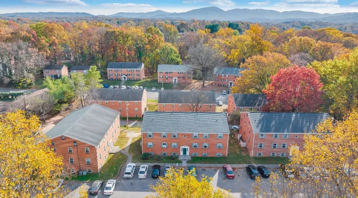 Roanoke, VA 24015,2626 Westover AVE Unit Apt 1